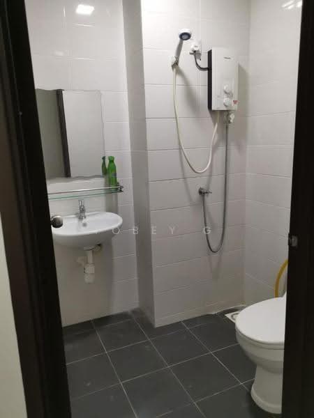 Service Residence for Sale at Service Residence @ Landmark Residence 2 - Tobey G - Bathroom - PropertyGuru.com.my