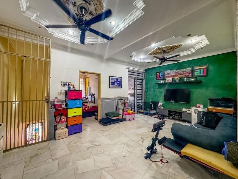 Townhouse for Sale in Desa Puteri (Rawang) - Tasya Ruslan - PropertyGuru.com.my