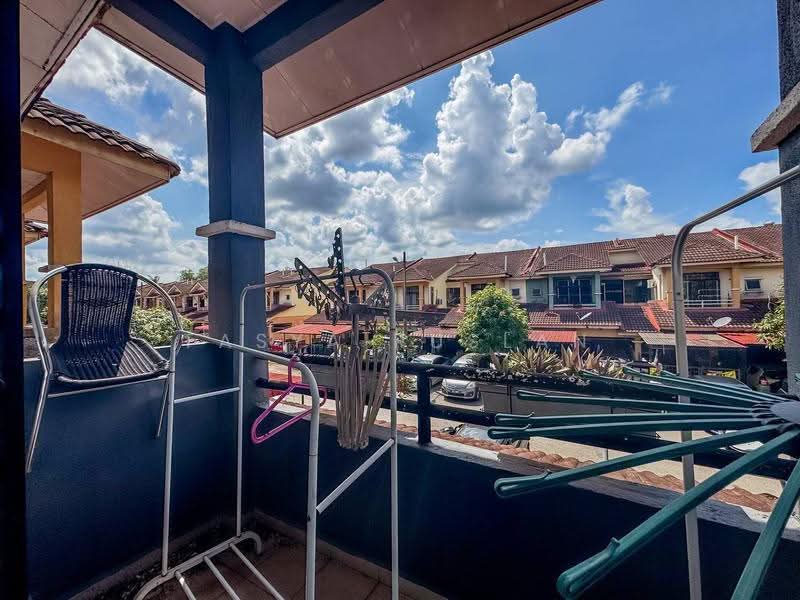 Townhouse for Sale in Desa Puteri (Rawang) - Tasya Ruslan - PropertyGuru.com.my