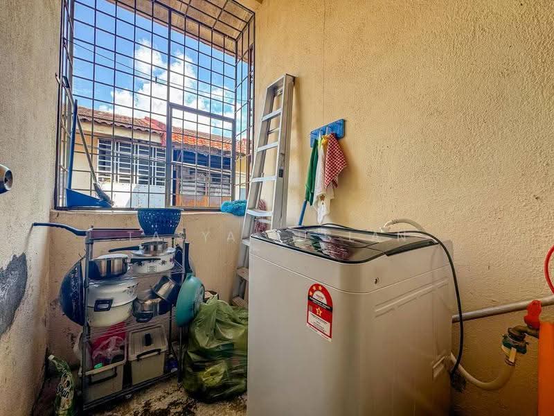 Townhouse for Sale in Desa Puteri (Rawang) - Tasya Ruslan - PropertyGuru.com.my
