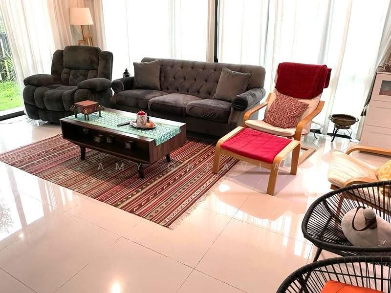 Rumah Berkembar untuk Dijual di Setia Eco Glades (Cyberjaya) - Amy Oktavia - Living Room - PropertyGuru.com.my