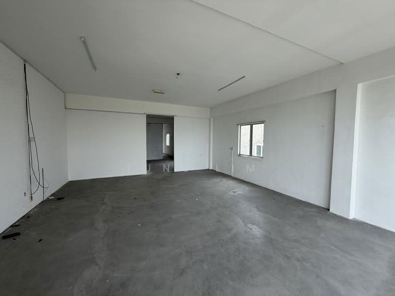 Shop / Office untuk Disewa di Taman Lake View (Taiping) - Fung Lim - Interior - PropertyGuru.com.my