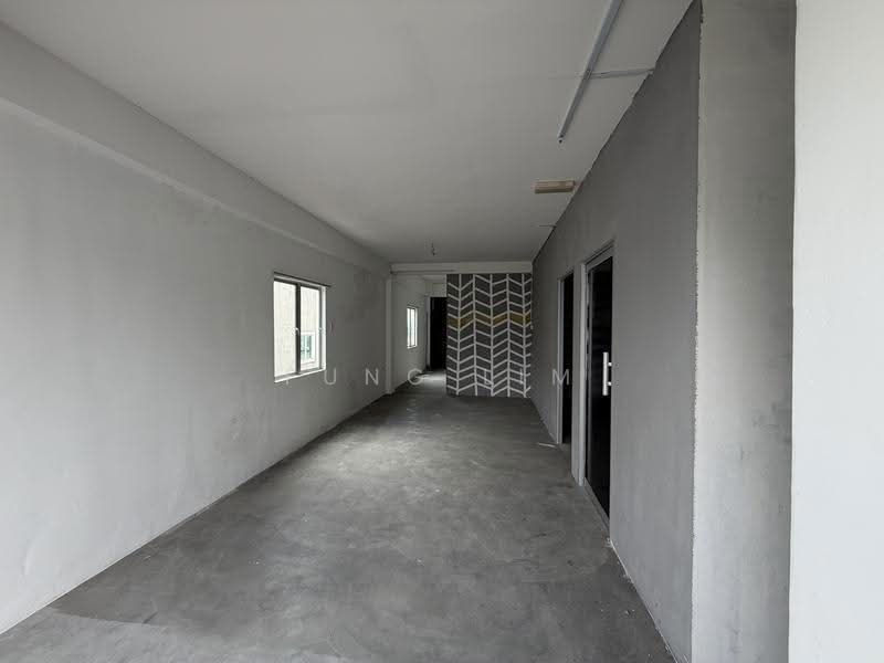 Shop / Office untuk Disewa di Taman Lake View (Taiping) - Fung Lim - Corridor - PropertyGuru.com.my