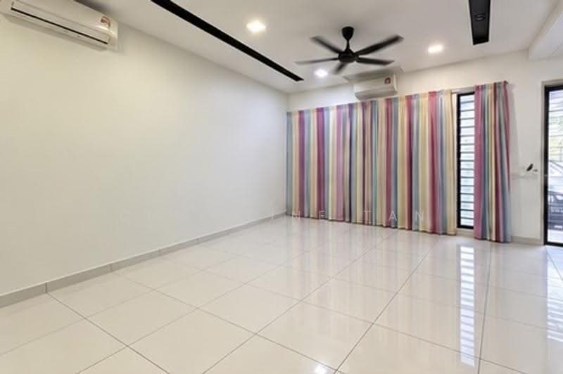 2-storey Terraced House for Rent in Elmina (Shah Alam) - Christine Tan - Living Room - PropertyGuru.com.my