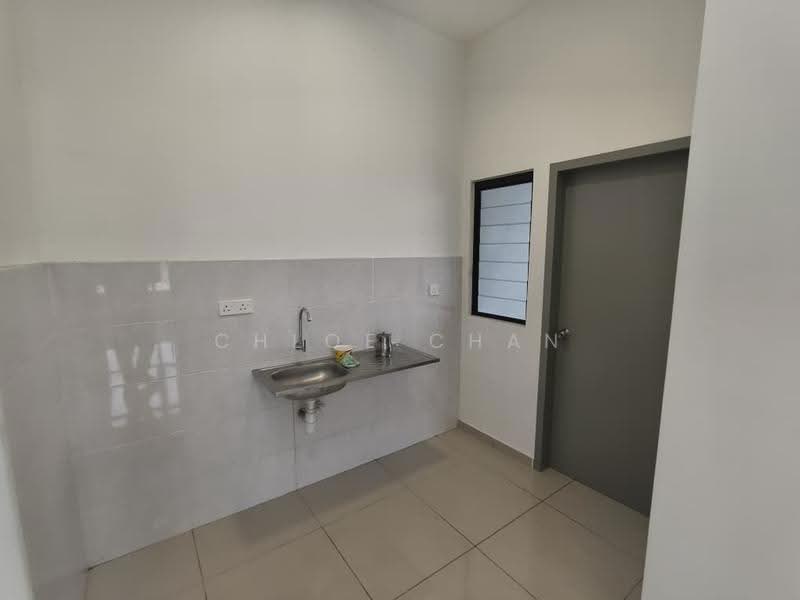 Service Residence for Sale at B11 Parkland Residence - Chloe Chan - PropertyGuru.com.my