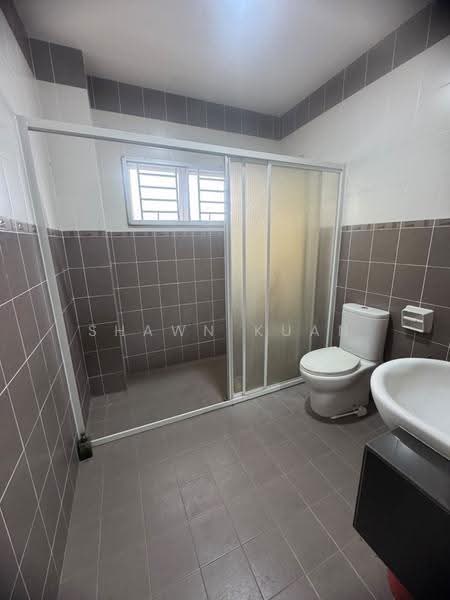 2-storey Terraced House for Sale in Taman Alam Putra (Seri Kembangan) - Shawn Kuan - Bathroom - PropertyGuru.com.my