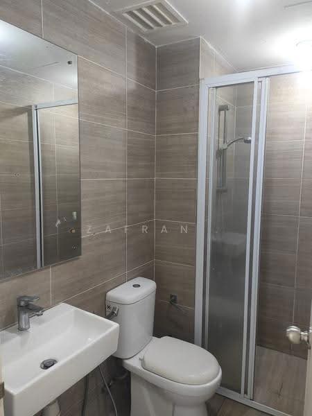 Kediaman Servis untuk Dijual di Lexa Residence @ The Quartz WM - Zafran . - Bathroom - PropertyGuru.com.my