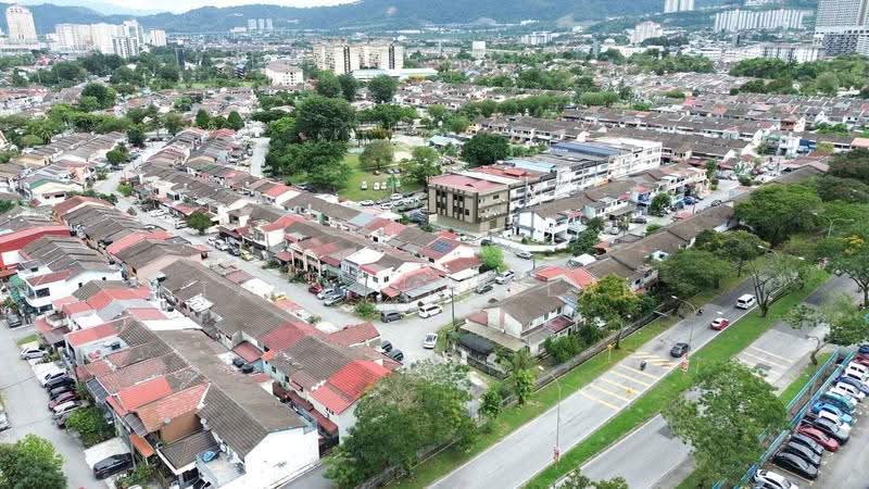Rumah Teres 2-Tingkat untuk Dijual di Taman Cheras Indah (Ampang) - Tasya Ruslan - PropertyGuru.com.my