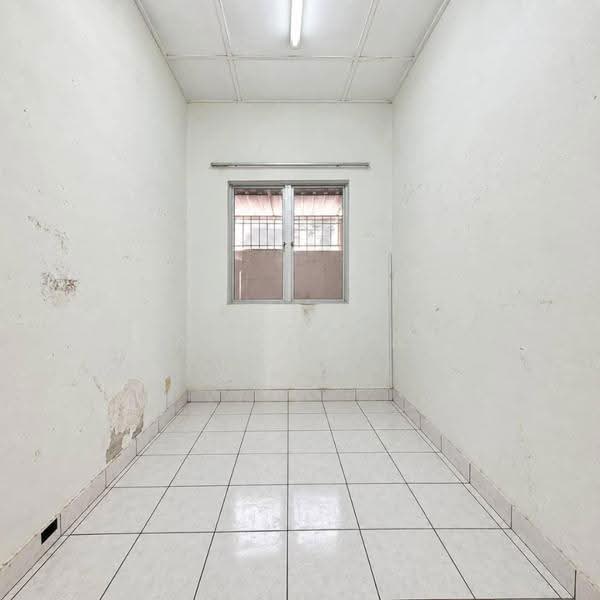 Rumah Teres 2-Tingkat untuk Dijual di TAMAN PUCHONG UTAMA (Puchong) - Jason Tan - Interior - PropertyGuru.com.my
