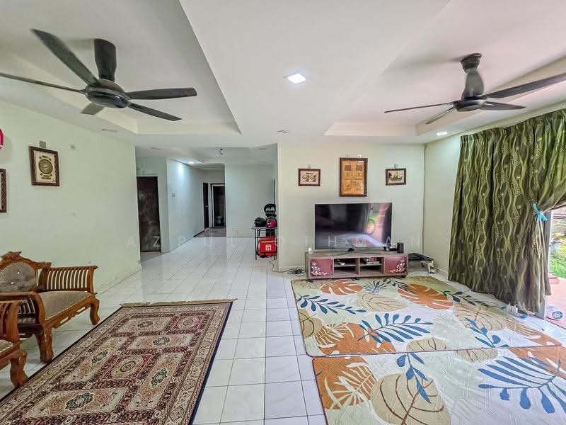 Rumah Teres 1-Tingkat untuk Dijual di Taman College Heights (Sikamat) - Azrul Othman - Living Room - PropertyGuru.com.my