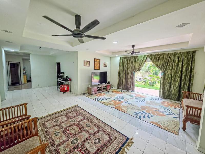 Rumah Teres 1-Tingkat untuk Dijual di Taman College Heights (Sikamat) - Azrul Othman - Living Room - PropertyGuru.com.my