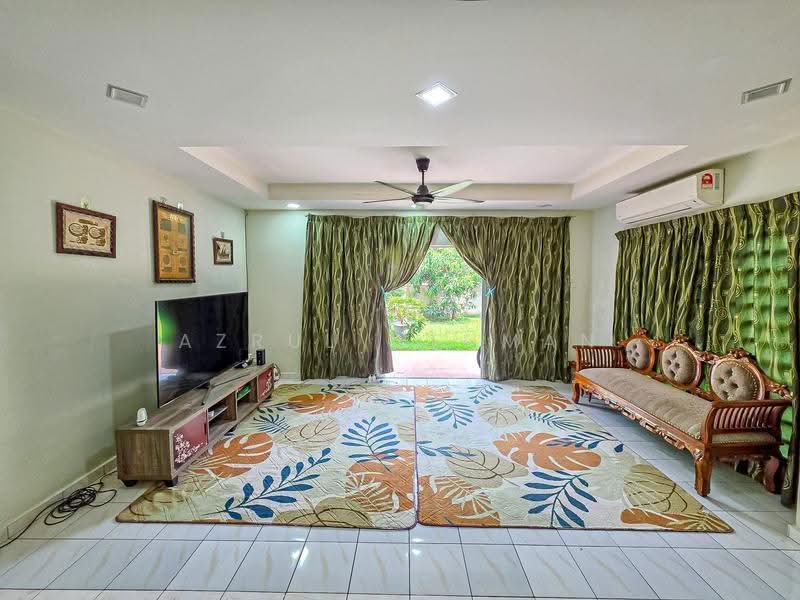 Rumah Teres 1-Tingkat untuk Dijual di Taman College Heights (Sikamat) - Azrul Othman - Living Room - PropertyGuru.com.my
