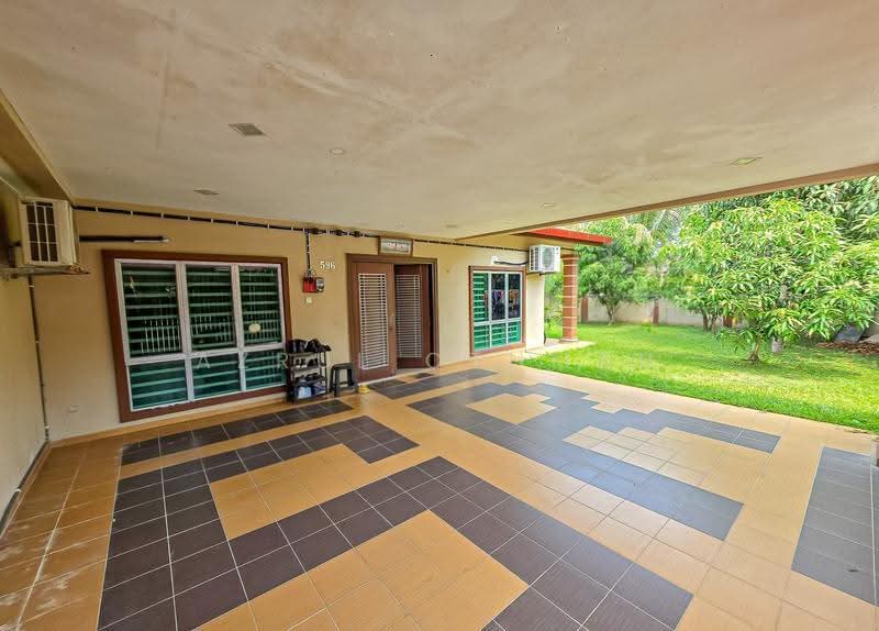 Rumah Teres 1-Tingkat untuk Dijual di Taman College Heights (Sikamat) - Azrul Othman - Exterior - PropertyGuru.com.my