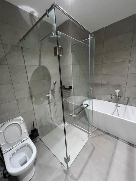 Kediaman Servis untuk Disewa di Dorsett Waterfront Subang - Jessie Chan - Bathroom - PropertyGuru.com.my