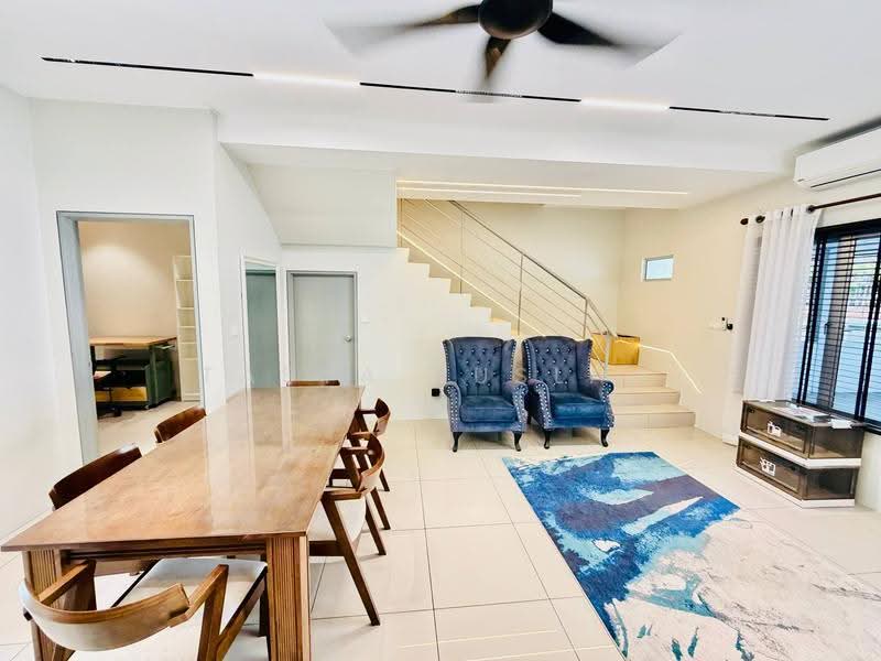 Rumah Teres 2-Tingkat untuk Dijual di Banting (Selangor) - Tasya Ruslan - PropertyGuru.com.my