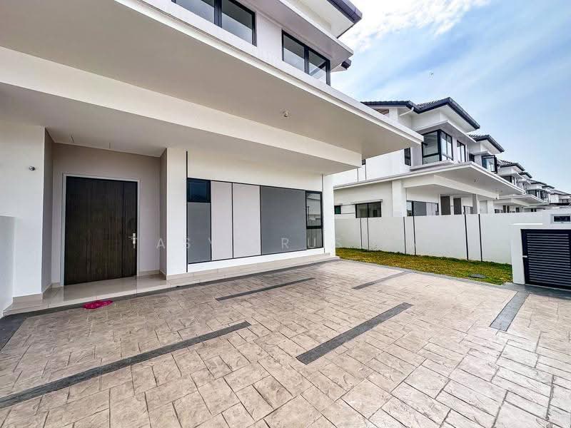 Semi-Detached House for Sale in Cyber 10 (Cyberjaya) - Tasya Ruslan - PropertyGuru.com.my