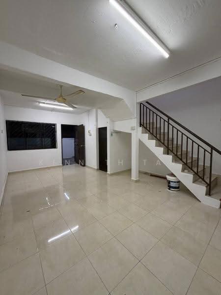 Terraced House for Sale in Johor Bahru (Johor) - Kenneth Tan - Interior - PropertyGuru.com.my