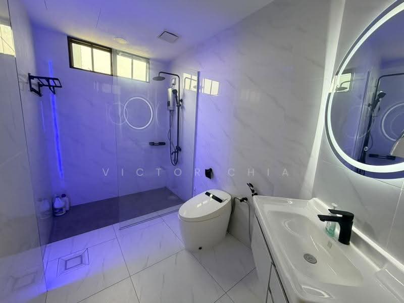 Kondominium untuk Dijual di Sri Mulia - Victor Chia - Bathroom - PropertyGuru.com.my