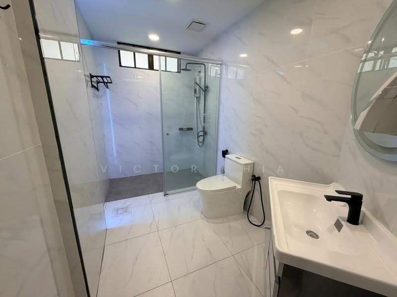 Kondominium untuk Dijual di Sri Mulia - Victor Chia - Bathroom - PropertyGuru.com.my