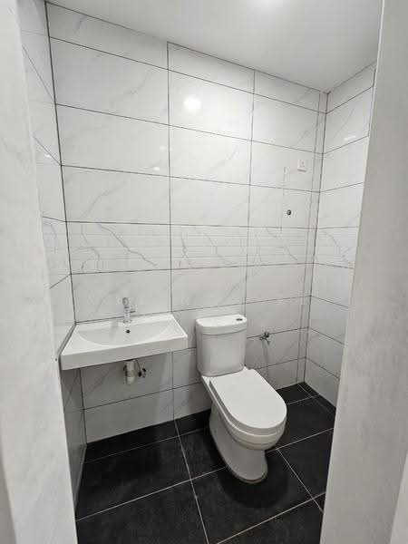 1-storey Terraced House for Sale in Taman Ungku Tun Aminah (Skudai) - Melinda Ee - Bathroom - PropertyGuru.com.my