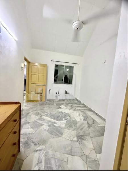 1-storey Terraced House for Rent in Bandar Kinrara Seksyen 3 (Bandar Kinrara) - Tony Leong - Interior - PropertyGuru.com.my