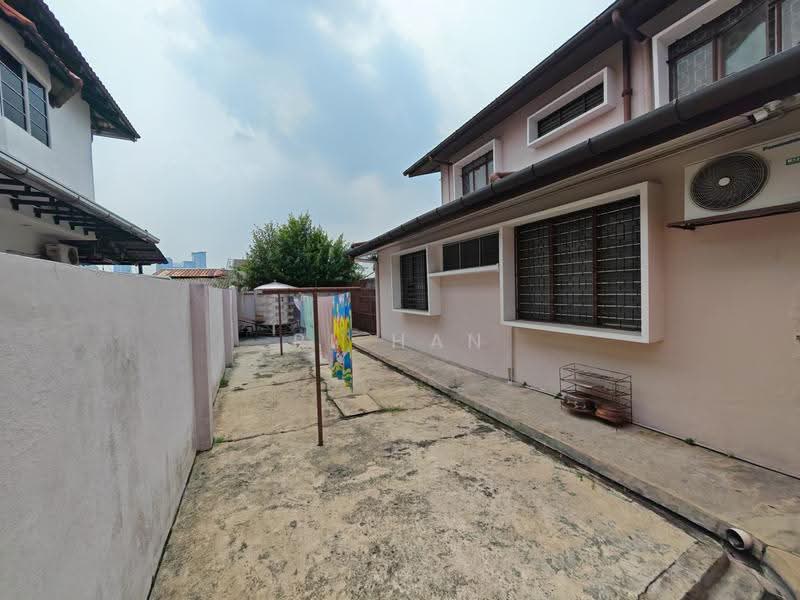 Bungalow House untuk Dijual di Petaling Jaya (Selangor) - RL Han - Exterior - PropertyGuru.com.my
