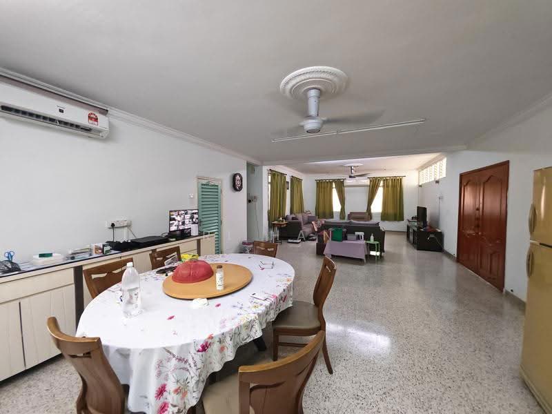 Bungalow House untuk Dijual di Petaling Jaya (Selangor) - RL Han - Living Room - PropertyGuru.com.my
