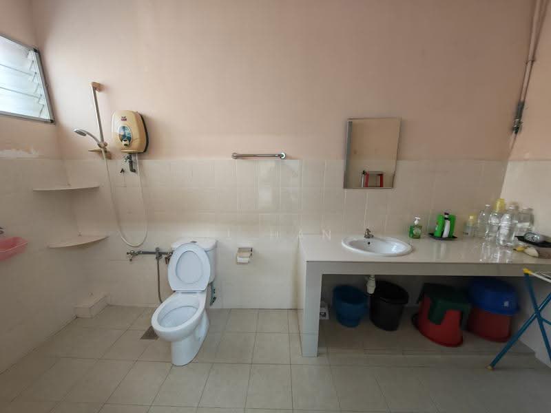 Bungalow House untuk Dijual di Petaling Jaya (Selangor) - RL Han - Bathroom - PropertyGuru.com.my