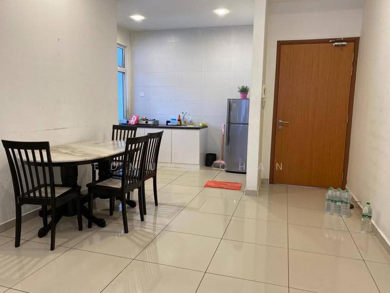 Service Residence for Sale at THE SENAI GARDEN (PANGSAPURI IMPIAN SENAI) - Edmund Chan - Kitchen - PropertyGuru.com.my