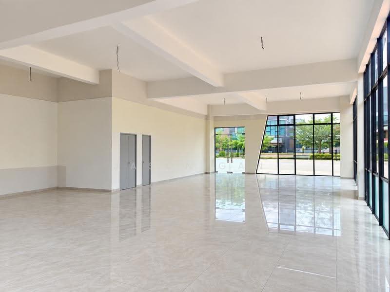 Commercial Semi-D for Sale in Seksyen U13 (Setia Alam) - Jason Gan - Interior - PropertyGuru.com.my