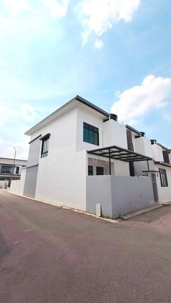 Rumah Teres 2-Tingkat untuk Dijual di Taman Adda Heights (Tebrau) - Kok Hui - Exterior - PropertyGuru.com.my