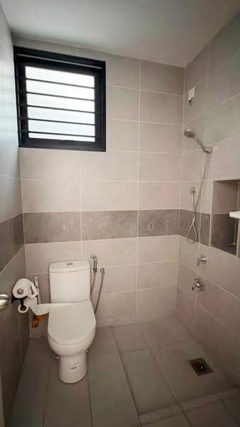 Rumah Teres 2-Tingkat untuk Dijual di Taman Adda Heights (Tebrau) - Kok Hui - Bathroom - PropertyGuru.com.my