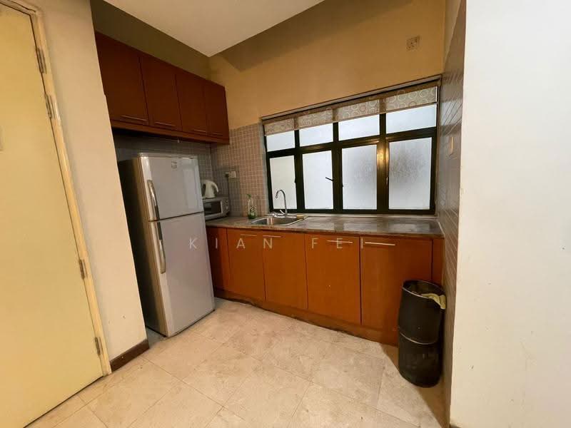 Condominium for Rent at 10 Semantan Suites - Kian Fei - Kitchen - PropertyGuru.com.my