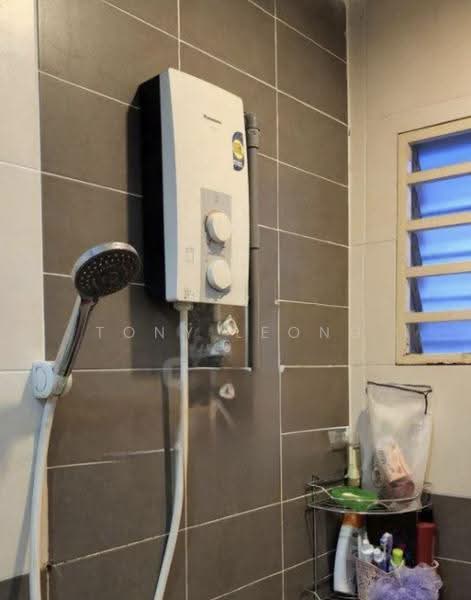 Apartment for Rent at Putra Suria Residence - Tony Leong - Bathroom - PropertyGuru.com.my