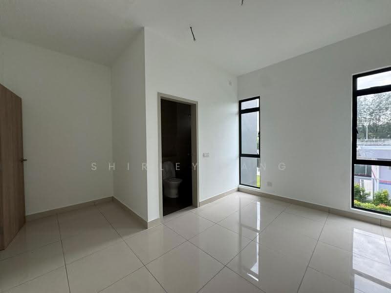 Cluster House for Sale in Iskandar Puteri (Nusajaya) (Johor) - Shirley Pang - Bathroom - PropertyGuru.com.my