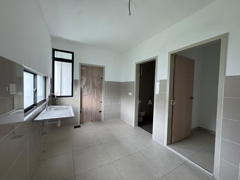 Cluster House for Sale in Iskandar Puteri (Nusajaya) (Johor) - Shirley Pang - Kitchen - PropertyGuru.com.my