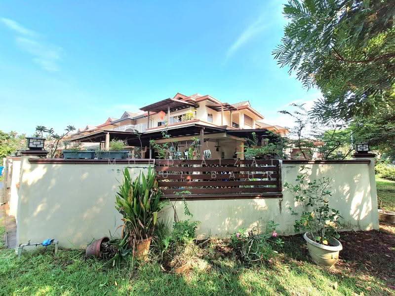 2-storey Terraced House for Sale in Kota Kemuning (Shah Alam) - Mohd Aizat Saiful Bahri - Exterior - PropertyGuru.com.my