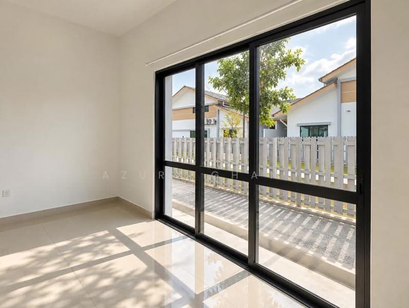 Rumah Berkembar untuk Dijual di Kepala Batas (Penang) - Azura Ghani - PropertyGuru.com.my