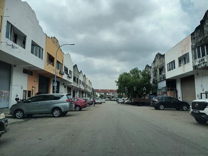 Factory for Rent in Taman Industri Selesa Jaya (Balakong) - Shirley Sea - Exterior - PropertyGuru.com.my