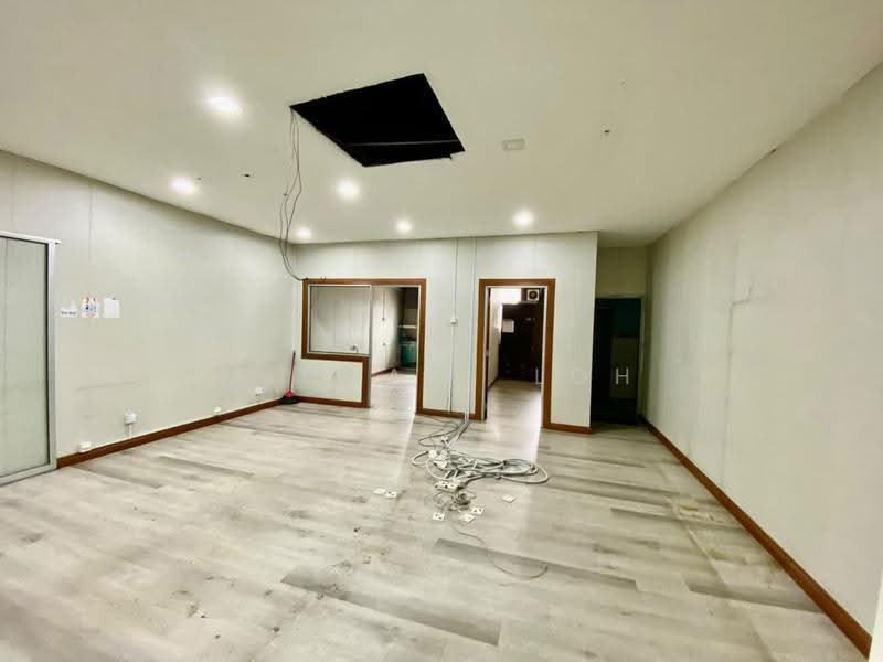 Factory for Rent in Desa Tun Razak (Cheras) - Michael Loh - Interior - PropertyGuru.com.my