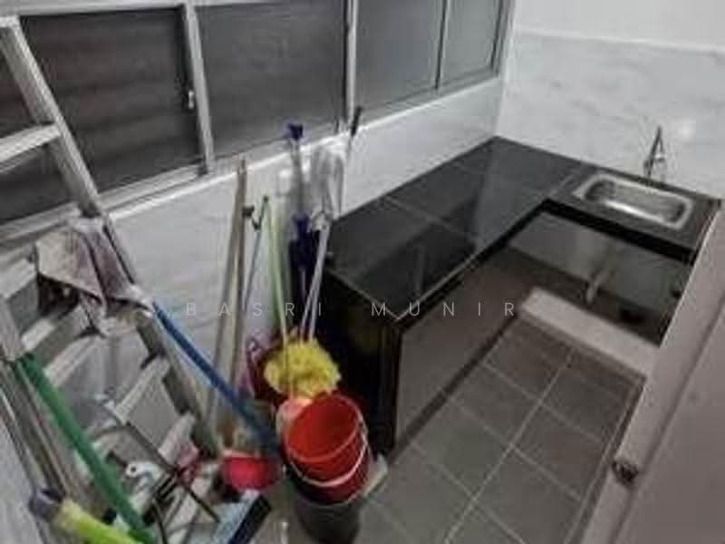 Apartment for Rent at Residensi Razakmas - Basri Munir - Kitchen - PropertyGuru.com.my