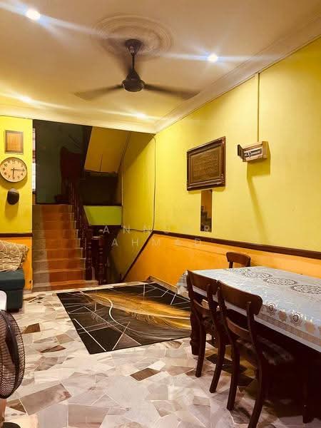Rumah Teres 1.5-Tingkat untuk Dijual di Taman Kemas (Tampoi) - Annuur Ahmad - PropertyGuru.com.my