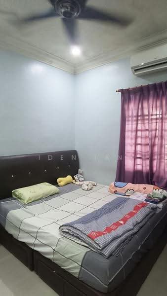 Rumah Teres 1-Tingkat untuk Dijual di Taman Johor Jaya (Johor Bahru) - Iden Tan - Bedroom - PropertyGuru.com.my