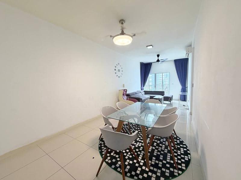 Service Residence for Rent at Savanna Executive Suite @ Southville City - Muhammad Nazli Mohd Amin - Living Room - PropertyGuru.com.my