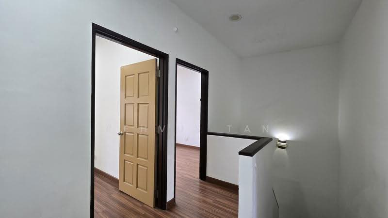 2-storey Terraced House for Sale in Bandar Tasik Selatan (Kuala Lumpur) - Rehvus Tan - Corridor - PropertyGuru.com.my