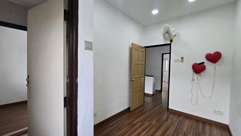 2-storey Terraced House for Sale in Bandar Tasik Selatan (Kuala Lumpur) - Rehvus Tan - Interior - PropertyGuru.com.my