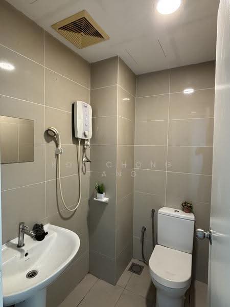 Service Residence for Rent at The Scott Garden SOHO - Kok Chong Tang - Bathroom - PropertyGuru.com.my