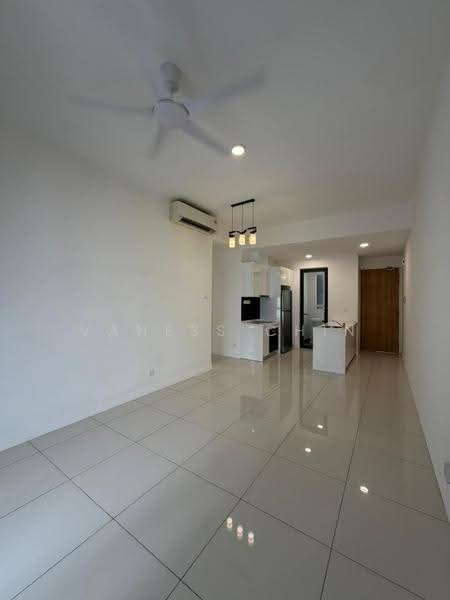 Service Residence for Rent at Avara - Vaness Chin - Kitchen - PropertyGuru.com.my