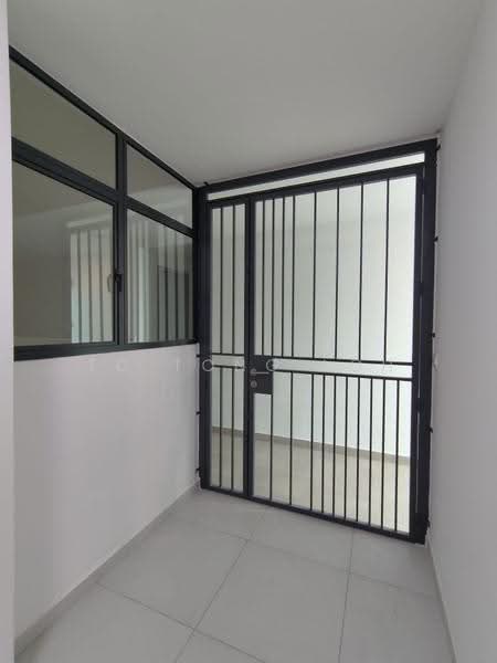 Kediaman Servis untuk Disewa di Sinaran @ Utropolis - TC Tong Loh - Entrance - PropertyGuru.com.my