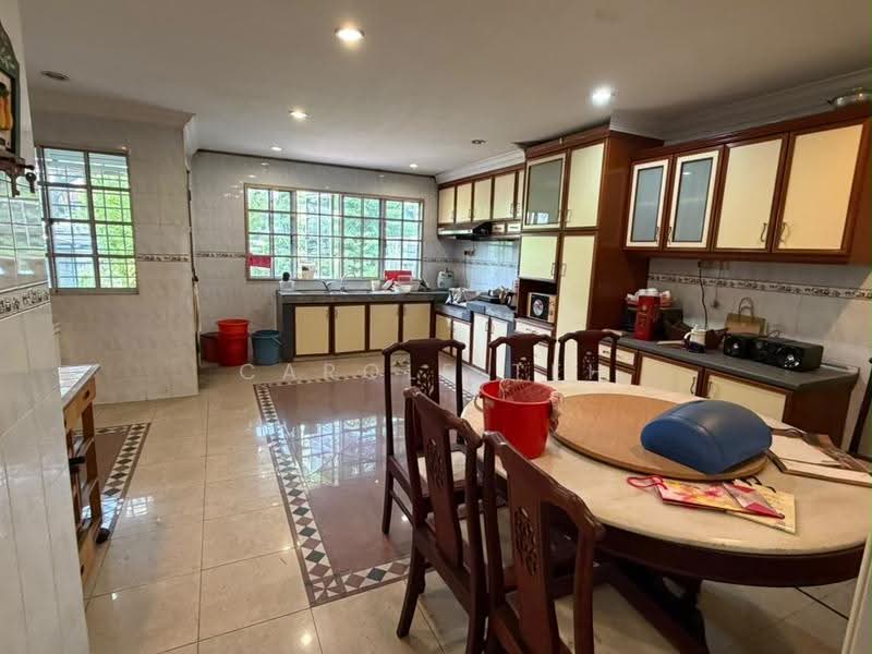 2-storey Terraced House for Sale in Bandar Baru Sri Petaling (Sri Petaling) - Carole Teh - Kitchen - PropertyGuru.com.my
